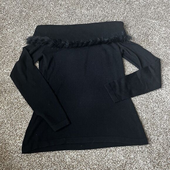 Lilly Pulitzer Off The Shoulder Alira Sweater Faux Fur Collar Size Medium Black - Picture 7 of 7